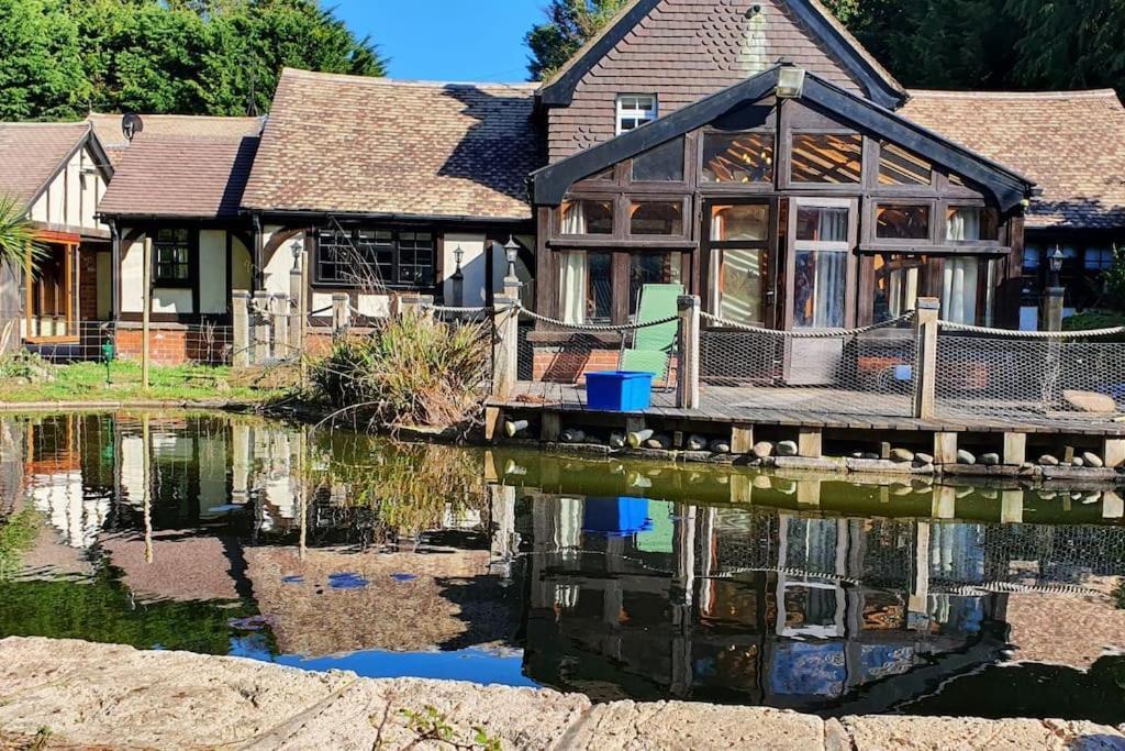 Beautiful Cottage In Brentwood Kelvedon Hatch Dış mekan fotoğraf