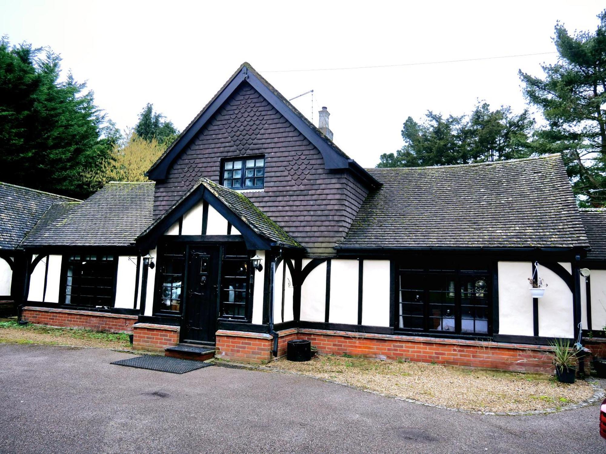 Beautiful Cottage In Brentwood Kelvedon Hatch Dış mekan fotoğraf